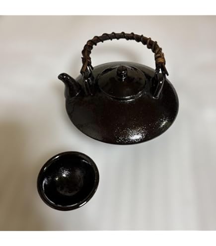 Amazon.co.jp: 薩摩焼 黒千代香 十四代 沈壽官 黒茶家 焼酎 燗酒用 酒